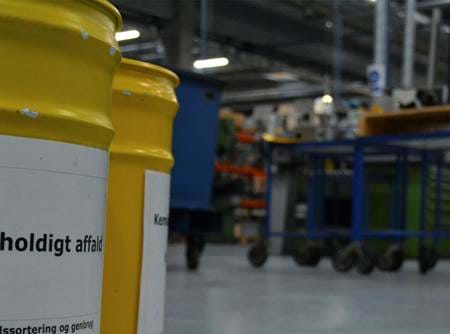 Affaldssortering af olieholdigt affald