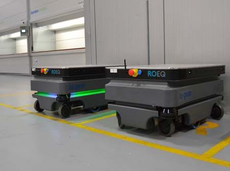 Mobile Industrial Robots MiR til opladning