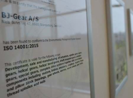 ISO 9001 / 14001 certifikat image